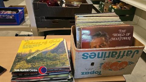 Quantity of LP records