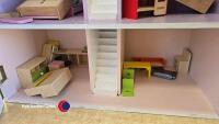 Dolls house and furniture - 3