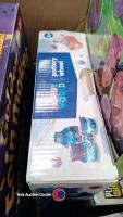 Box of toys and games - 5