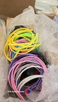 Large quantity of children's headbands in various colours - 3