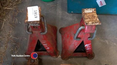 Axle stands