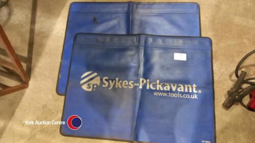 2 x Sykes Pickavant heavy duty magnetic wing cover protectors