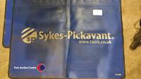 2 x Sykes Pickavant heavy duty magnetic wing cover protectors - 2