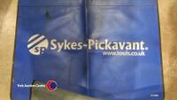2 x Sykes Pickavant heavy duty magnetic wing cover protectors - 4