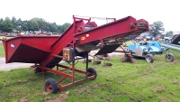 Tong potato hopper/elevator