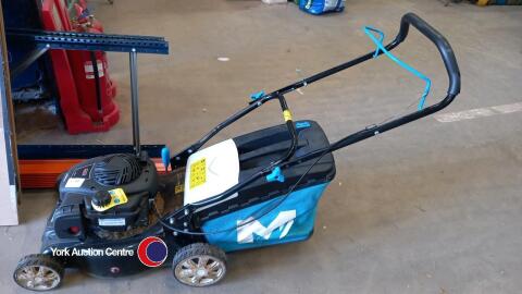 Petrol lawn mower with collection bin, height adjustment, as new. Unleaded fuel