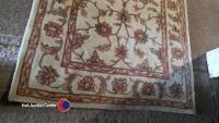 100% wool rug, 120cms x 180cms, subtle pattern on ivory background - 2