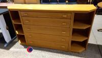 5 Drawer unit with matching end shelf units