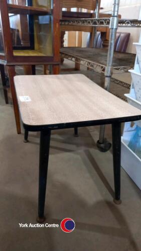 Small stool and small table