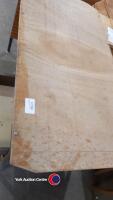 Wooden desk with drawers - 3