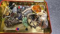 Costume jewellery