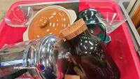 Assorted bric-a-brac - 3