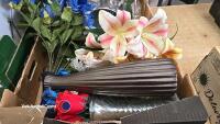 Box of vases - 3