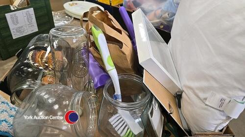 Box of miscellaneous items including photo frames