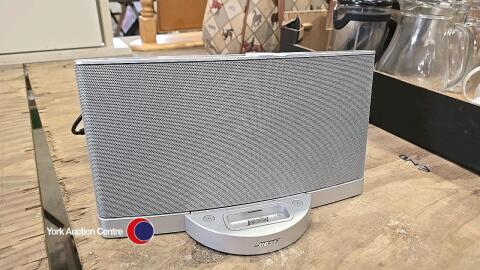 BOSE soundDock Series II digital music system. 7 years old.