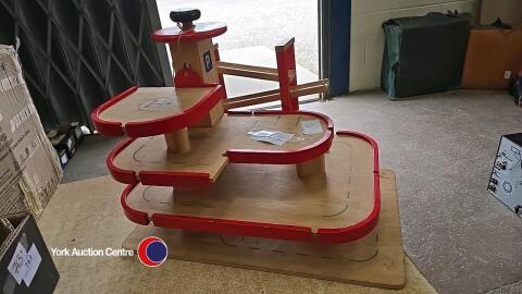 Wooden toy garage
