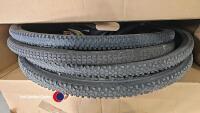 Quantity of bicycle tyres - 2