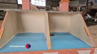 Dolls house, in need of restoration - 3