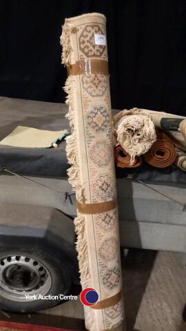 Medium rug