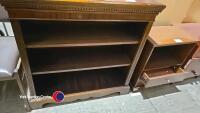 Mahogany low bookcase - 2