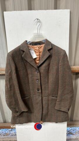 English made, 100% Wool Ladies 38 fitted Tweed Show Jacket With 3 Foxhead Buttons.