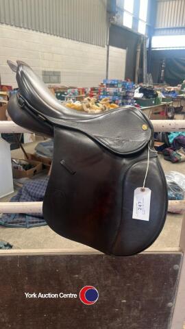 17' brown GES leather saddle