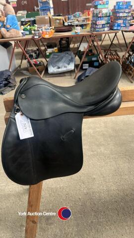 17' Farrington VSD saddle