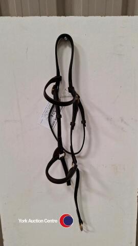 Lovely English leather filly slip, brass fittings, only used a couple of times on a yearling that made 14.2hh