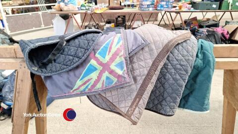 5 Full saddle cloths