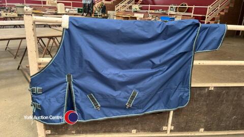 5ft Lightweight turnout rug - new