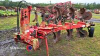 Vogel & Noot 4F auto reset reversible plough - 2
