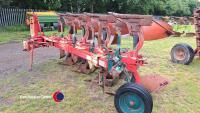 Vogel & Noot 4F auto reset reversible plough - 3