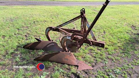 Ferguson 2F g/p plough with handle
