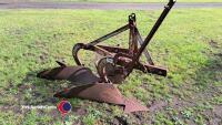 Ferguson 2F g/p plough with handle
