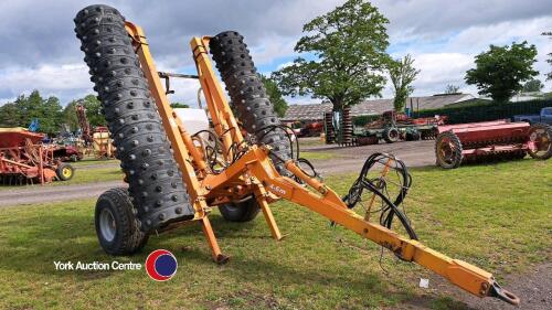Simba Aqueel II trailed press with rubber rings, 5.5m with Stocks seeder