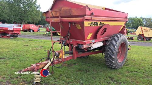 KRM Bredal trailed lime spreader