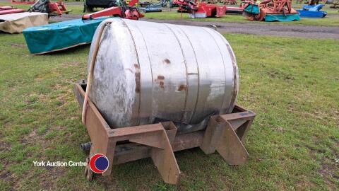 Stainless steel front tank and frame