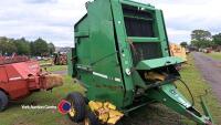 John Deere 550 round baler - 3