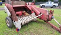 International B47 conventional baler - 2