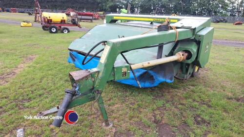 John Deere 1326 trailed mower conditioner