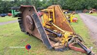 Batwing topper, pto in office - 2