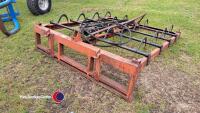 Lawrence Edwards flat 8 bale grab