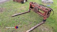 Pin and cone bale nipper - 2