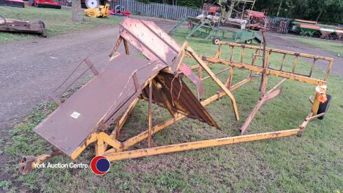 Meijer flat 8 bale sledge