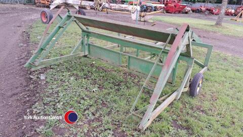 Cooks flat 8 bale sledge, vgc, gwo