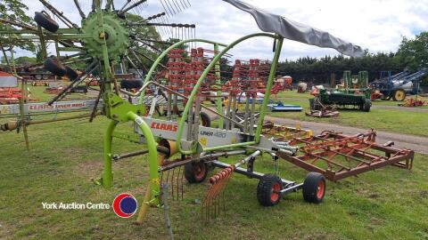 Claas Liner 420 single rotor rake, 2013, pto in office