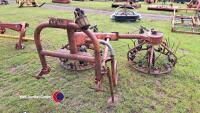 Hay turner, good working order, bearings replaced 3 years ago