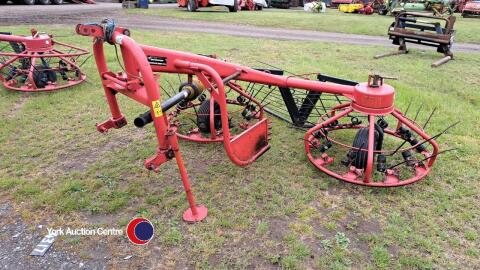 Vicon 300 haybob, first class condition