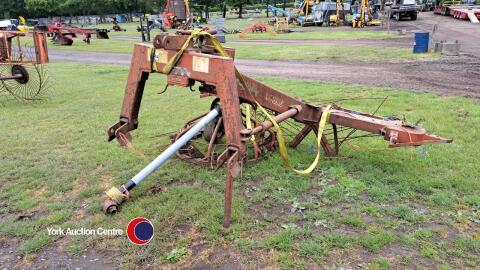 Fransgard 390 tedder with gates and pto, needs repair
