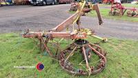 Fransgard 390 tedder with gates and pto, needs repair - 2